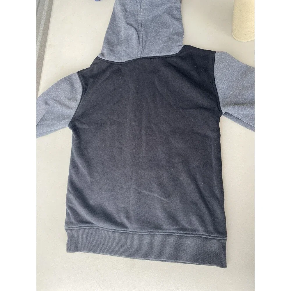 Unbranded this piece